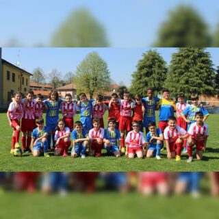 Una bella domenica di sport e divertimento quella trascorsa ieri dalla nostra squadra dei 2012/2013, ospite d'eccezione al Sa Giuseppe stadium è stata la Pergolettese. Da segnalare alla fine della gara un bellissimo messaggio ricevuto dal responsabile della Pergo che si complimentava per l'accoglienza ricevuta e per la merenda offerta a fine partita.

#usomcalcio